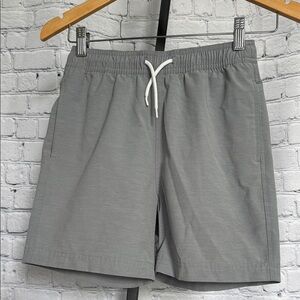 Magellan Outdoor - Kids Gray Water repellent Fish Gear Shorts size M 10/12